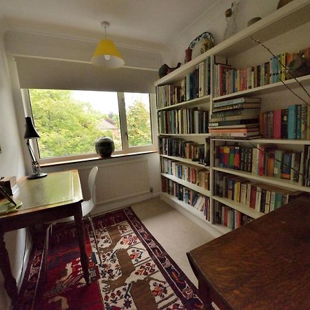 Villa Cosy House, A Train Spotter'S Delight! New Alresford Exterior foto